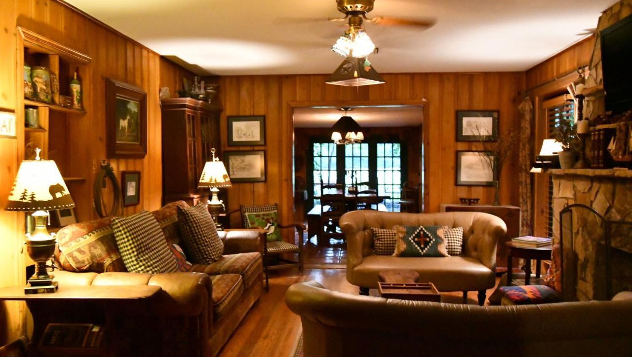 Country Woods Inn Glen Rose Exteriér fotografie